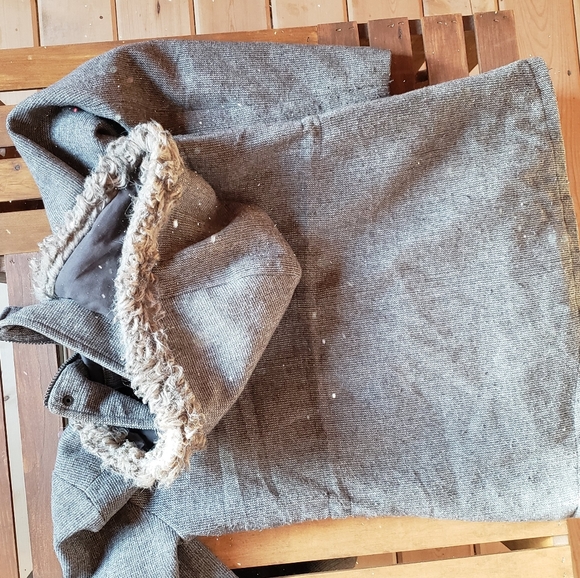 Mossimo Toggle Coat - Picture 6 of 7